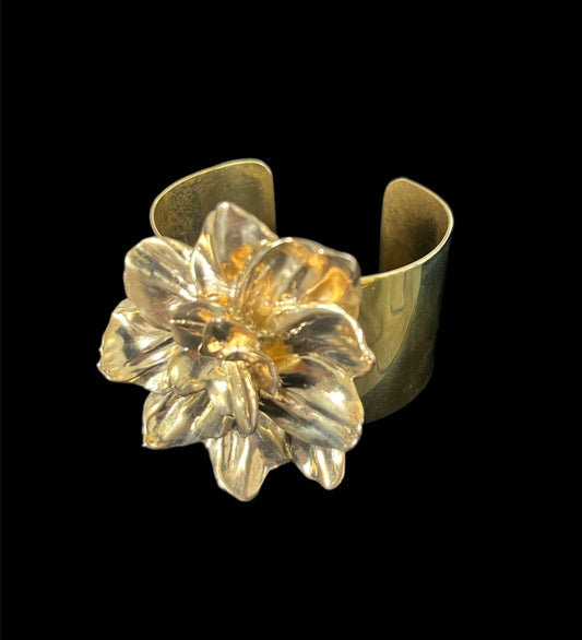 Botanical Single Flower Cuff