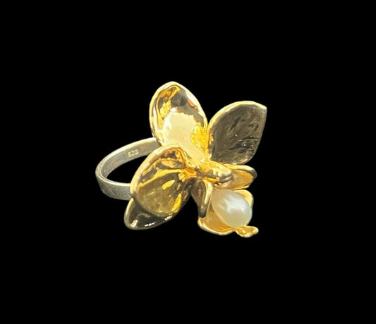 Orchid Ring with Sterling Silver and Freshwater Pearl